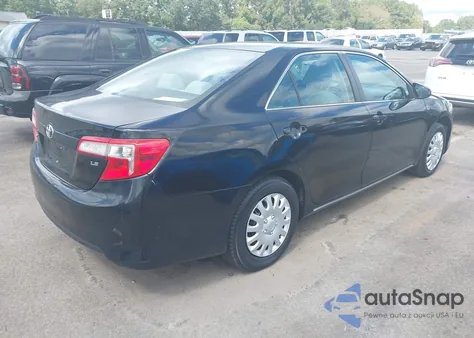 2013 Toyota Camry Le z USA, uszkodzony, nr VIN 4T1BF1FK1DU204726